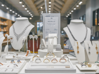 Comment choisir des alliances éthiques (or recyclé et diamants synthétiques) et vérifier les certificats chez votre bijoutier